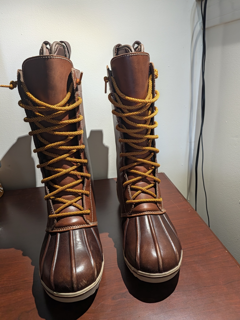 L.L. Bean Brown Duck-Style Winter Lace-Up Boots with Gold Laces - Women's